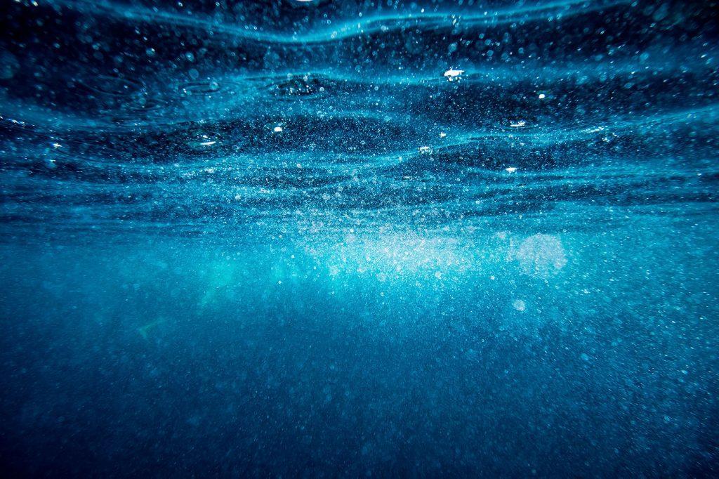 dark blue underwater shot